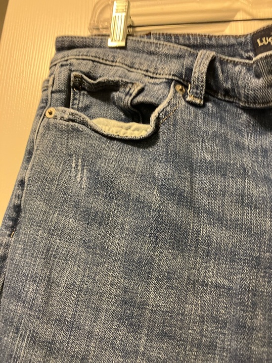 Lucky Brand Women's Straight Jeans in Light Blue Wash - Picture 5 of 10